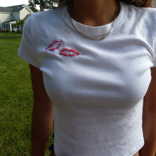 Bisou, xxx Tee